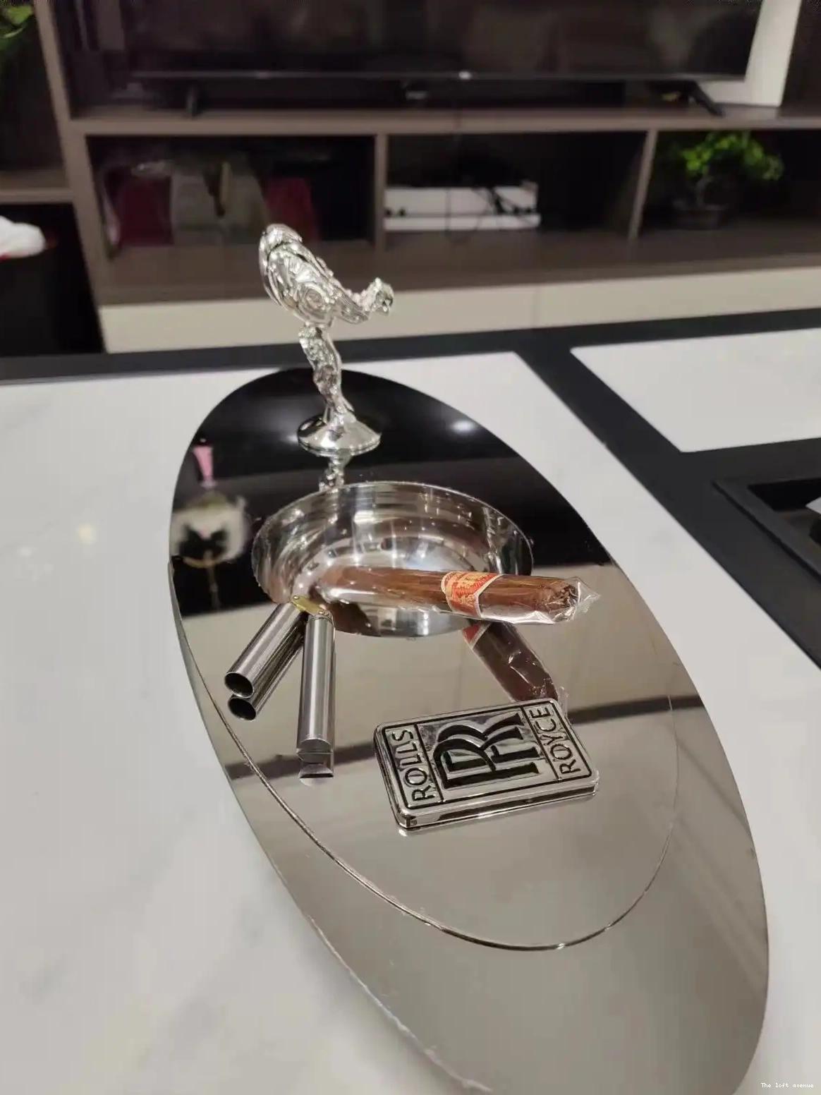 ROYCE ASHTRAY ROLLS CIGAR 0622